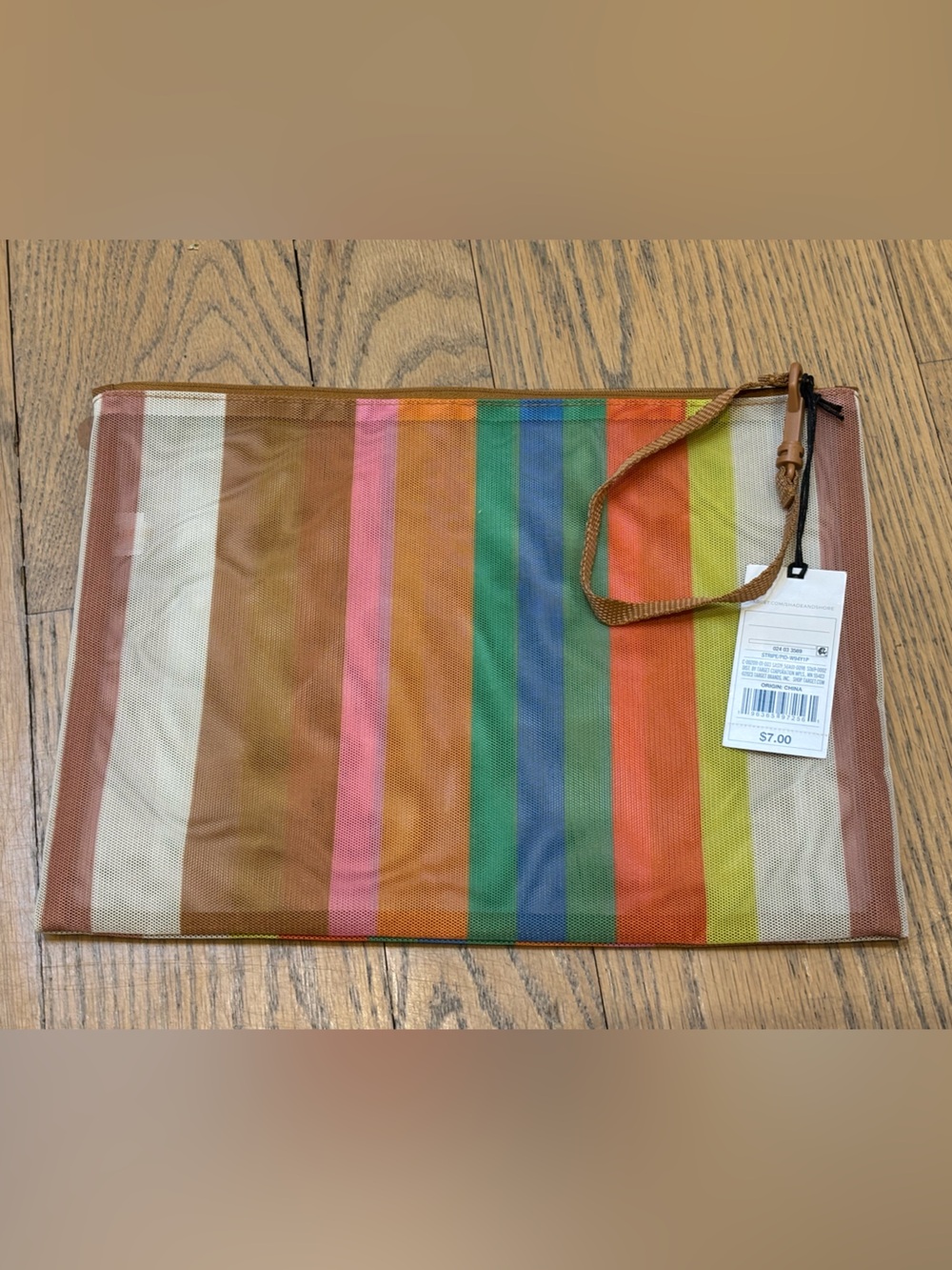 BNWT Target Striped Multi-Color Wristlet Clutch for beach